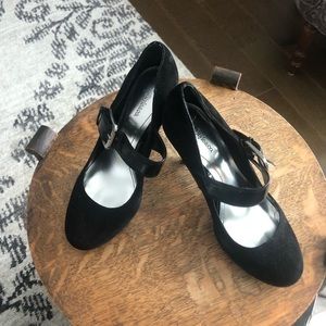 Leather Buckled Shoe​​​​